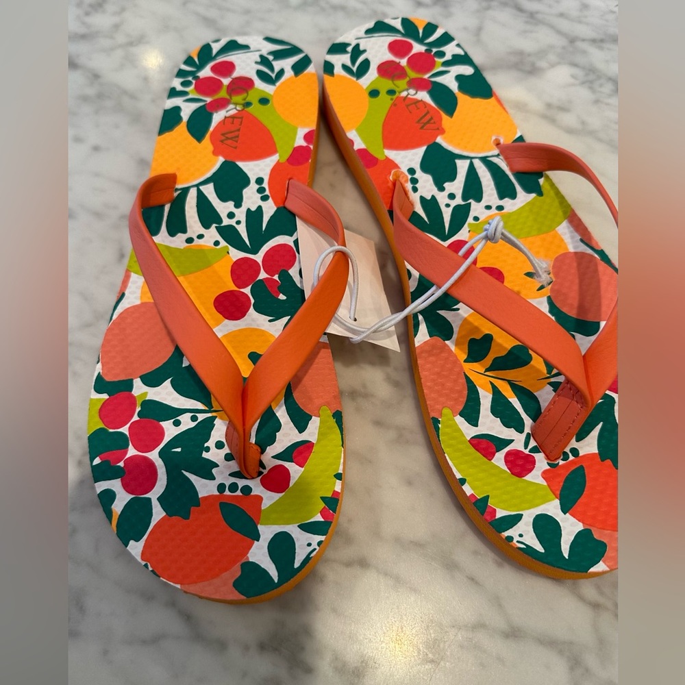 NWT J. CREW Printed FLIP FLOP
Mango Color SIZE 7 , SIZE 8 Flip Flops - Picture 3 of 6